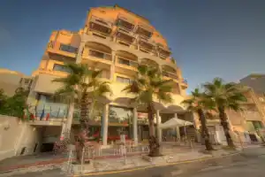 Bella Vista Hotel, Сент-Полс-Бэй