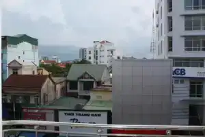 Jade Hotel, Хюэ