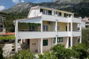 Apartment Ruzica - with sea view: A2 - Igrane, Riviera Makarska, Драшнице