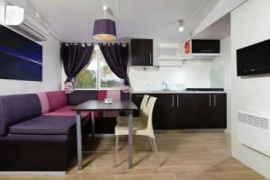 Comfortable Chalet With AC Near Beautiful Sibenik, Zablaće