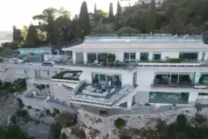 Mon Repos Luxury Suites, Таормина