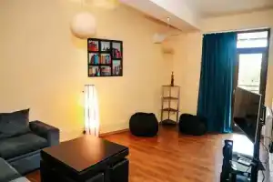 Zichy Hotel, Тбилиси