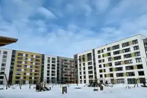 Добрый дом в Цветах Башкирии около Меги