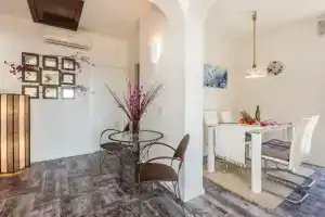 Awesome Home in Kornic With Wifi and 3 Bedrooms, Kornić