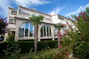 Гостевой дом «Pansion Burin», Башка