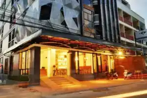 Forty Winks Phuket Hotel, Патонг