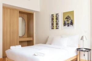Grey l studio apartments Downtown Cairo Ouzonian House, Каир