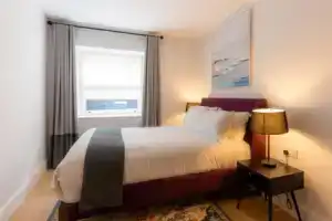 Hotel «Isaacs Cork City», Корк