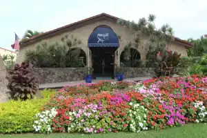 Отель «Aston Maui Hill», Уэйлея