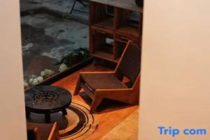 Lijiang Ruixi Xijianshu Yinluxury Fragrance Hotel, Лицзян