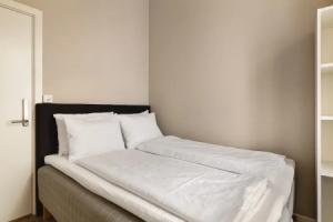 Fløyen Suites - Private Rooms I Location, Берген