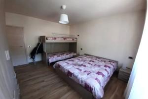 Europa Master Guest apartment, Априка