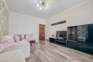 LovelyHome 39 (ЛавлиХоум 39) на улице Липовая аллея 9, Калининград