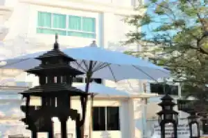 White Boutique Hotel and Spa, Чианг Май