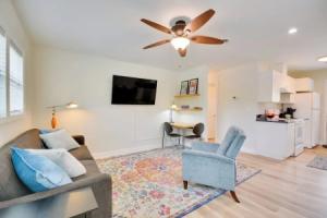 2 Mi to Downtown: Greensboro Home By Park!, Гринсборо