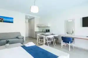 Sea Sand Sun Resort And Villas - Sha Plus, Джомтьен
