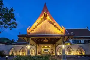 Deevana Patong Resort & Spa - Sha Extra Plus, Патонг