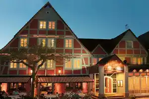 Ringhotel Niedersachsen, Хёкстер