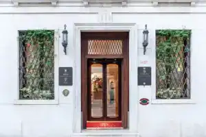 Hotel «Ai Reali - Small Luxury Hotels of the World», Венеция