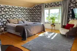 BySannah, Порвоо