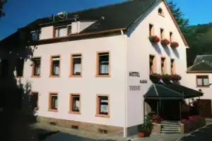 Hotel «Tenner», Нойштадт-ан-дер-Вайнштрасе