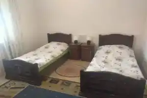 Garni Guesthouse, Гарни