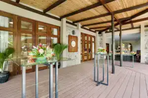 Kempinski Seychelles Resort, Бе-Лазар