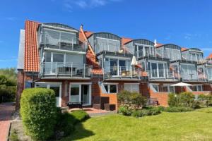 Großzügige Familienwohnung - mit grossen Esszimmer, Юист