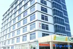 Diamond Lake Hotel, Spa, Ktv & Disco Bar, Янгон