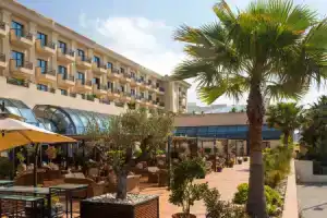 Отель «Barceló Concorde Les Berges du Lac», Тунис