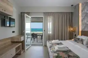 Отель «Mare Blue Suites», Георгиуполис