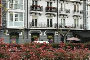 SF Avenue Santander, Сантандер