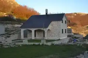 Guest House Lovcen, Цетине