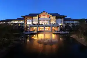 Hualuxe Hotels & Resorts Kunming, An Ihg Hotel, Куньмин