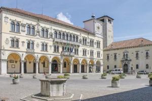 Amazing Home in Vittorio Veneto TV With 3 Bedrooms and Wifi, Витторио-Венето