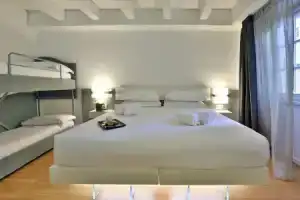 Urban Hotel Design, Триест