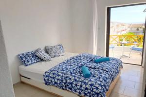 Apartment With one Bedroom in , With Wonderful sea View, Balcony and Wifi, Ханиоти