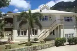 Bel Air Hotel, Виктория
