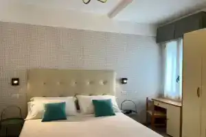 Hotel «Acquario», Римини