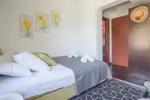 Great Studio Flat With View Near Beach in Tivat, Лепетане