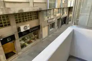 Apartamento Salomé, Падрон