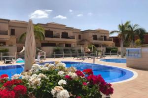 Villa Del Duque with private pool, Адехе