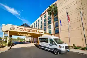 Отель «DoubleTree by Hilton Las Vegas Airport», Лас-Вегас