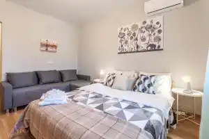 RentPlaza на 5-ой просеке 133, Самара