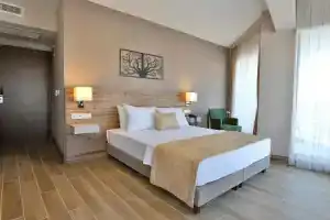 Kule Hotel, Чанаккале