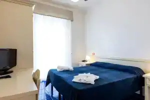 Hotel «Caravelle», Каттолика