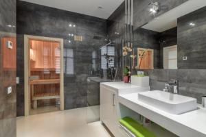 Spa Luxe Virmenska, Львов