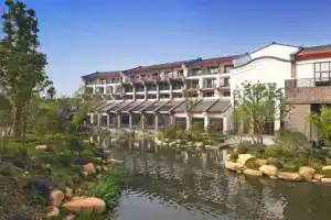 Sheraton Grand Hangzhou Wetland Park Resort, Ханчжоу