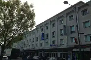 Отель «ibis Budget Caen Centre Gare», Кан