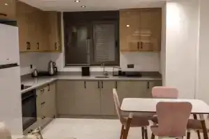 NestParkSide, Сиде